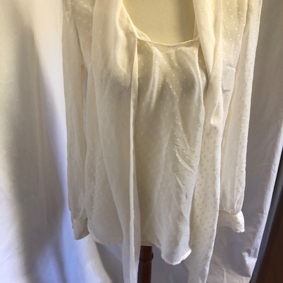 Jessica Simpson Ivory/Cream See Through Medium - Picture 5 of 8